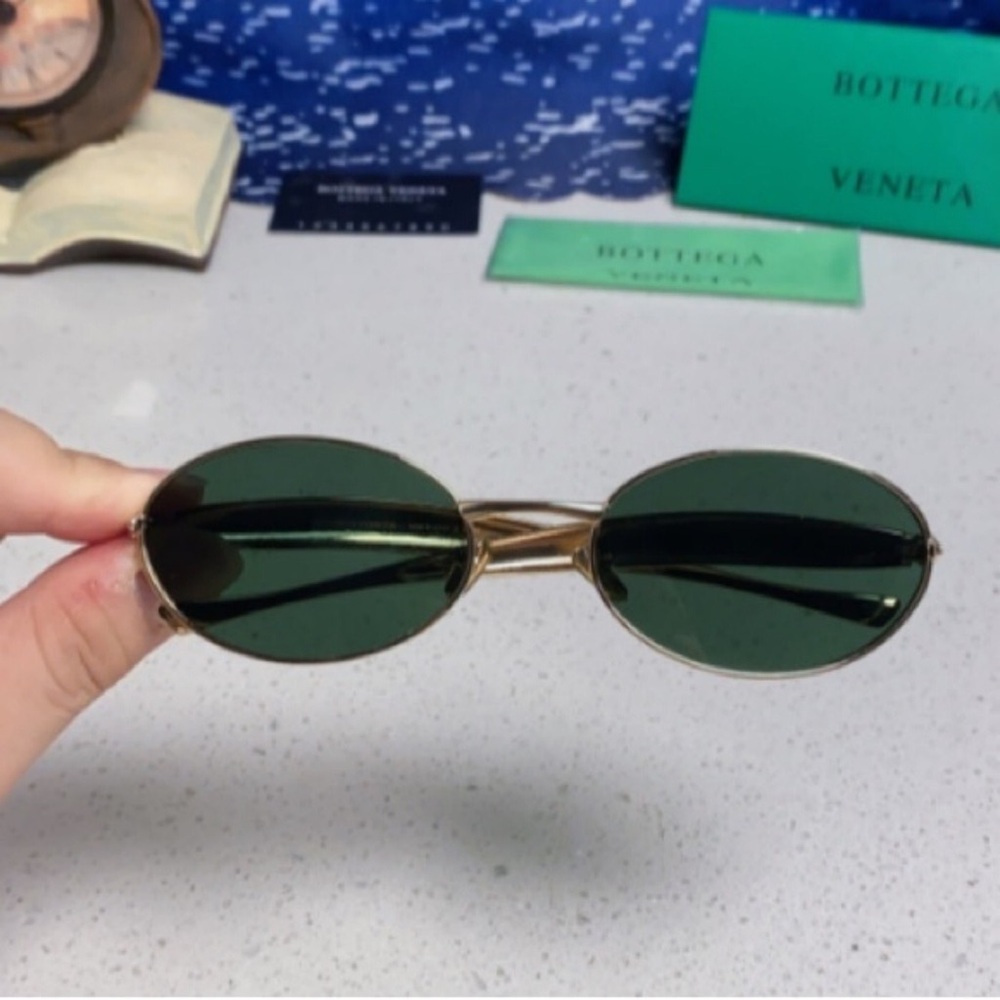 Bottega Veneta Gold Frame Sunglasses with Dark Green Lenses - Picture 4 of 4